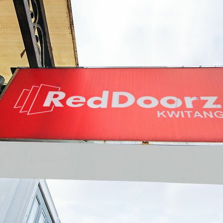 فندق Reddoorz @ Kwitang جاكرتا المظهر الخارجي الصورة